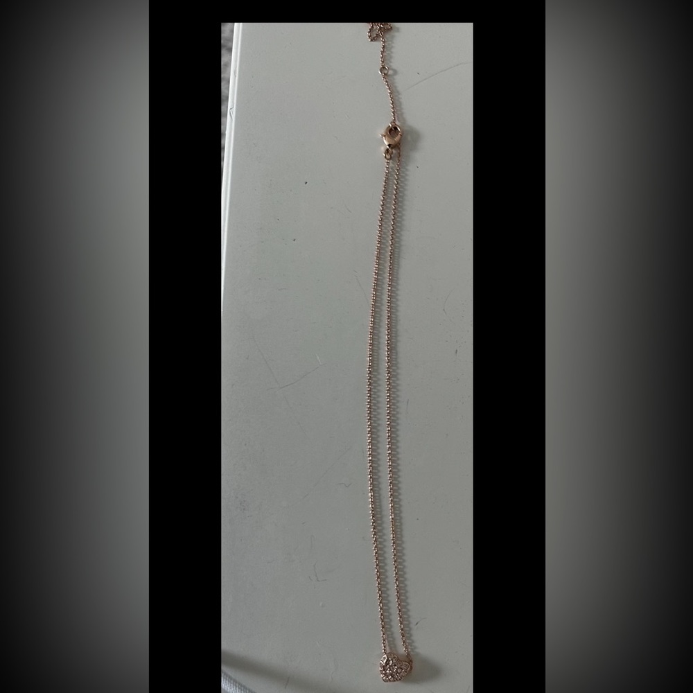 Rose gold heart necklace